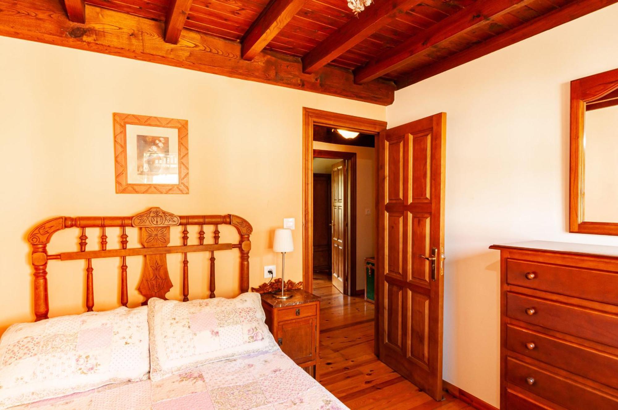 Casa Rural La Regoria Carrena de Cabrales Exterior photo